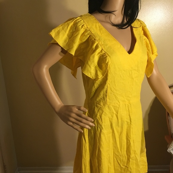 HP❤️❤️Woman Yellow Ruffled Sleeve Dress A New Day - Picture 4 of 4